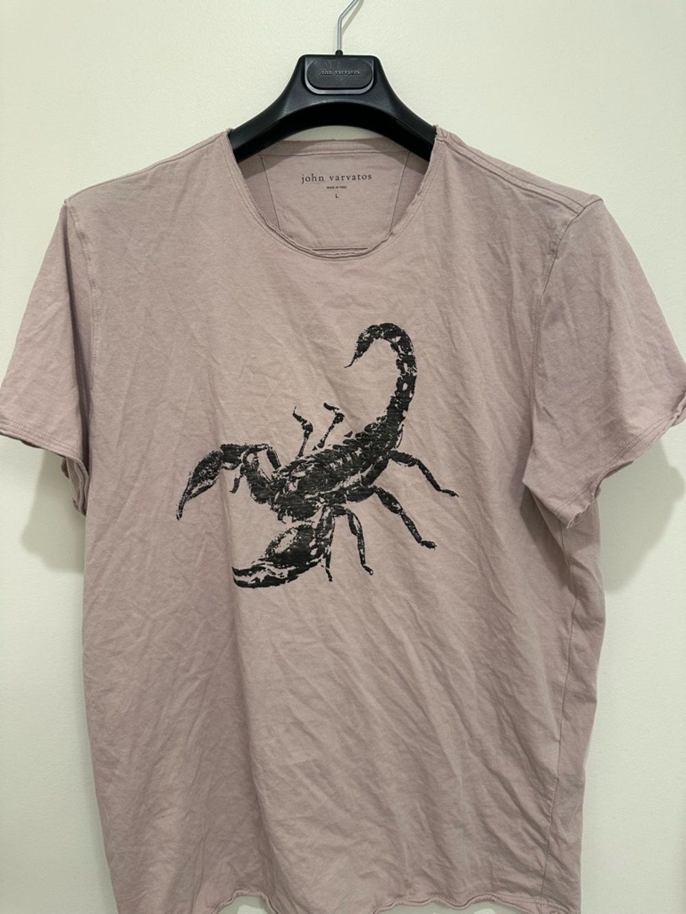 John Varvatos Mauve Graphic Scorpion Tee